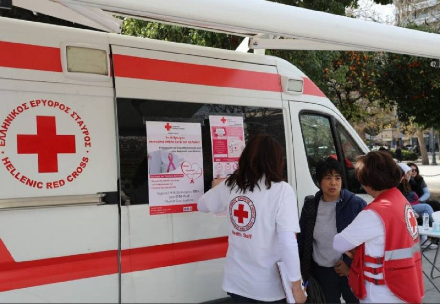 ΕΕΣ: Ενημερωτική δράση στη Θεσσαλονίκη για το μελάνωμα και τις επιπτώσεις του καύσωνα